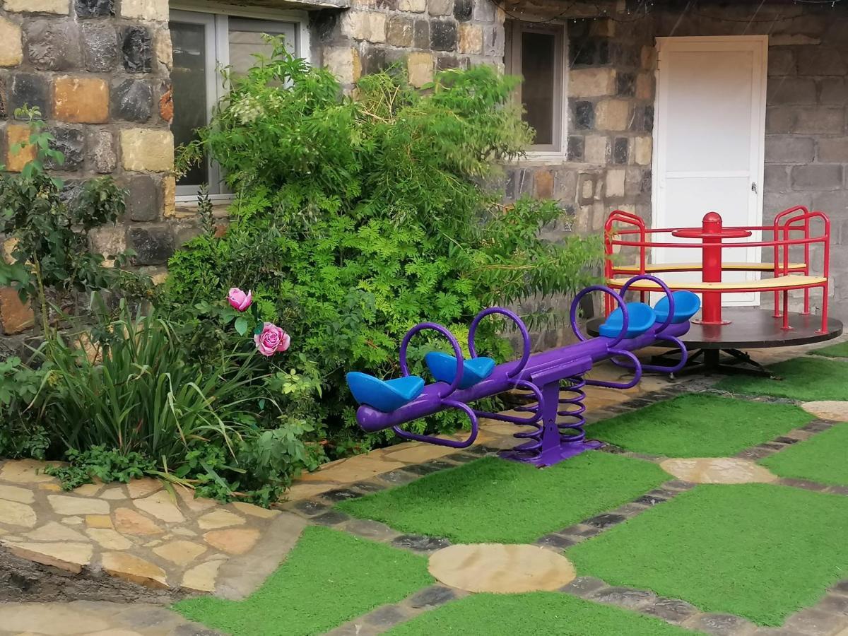 Villa Bayt Alhagar Residance بيت الحجر للضيافة الجبل الأخضر Hayl Yaman Exterior foto
